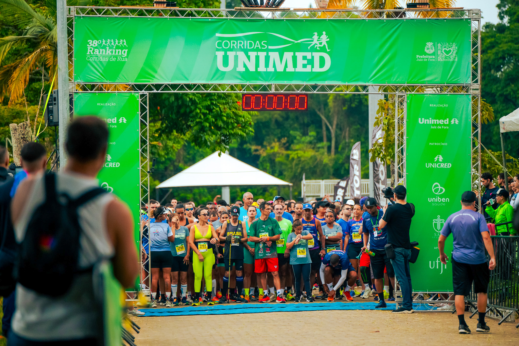 Unimed JF - Corrida Unimed reúne mais de 2 mil participantes no domingo (17/5) na UFJF 